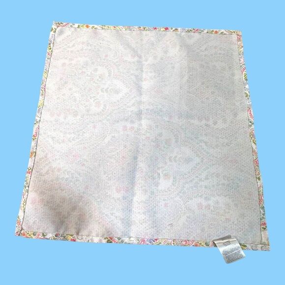 J. Queen New York Paisley Napkins Indoor Outdoor Picnic Set Of 8 18"  Polyester - Picture 8 of 9